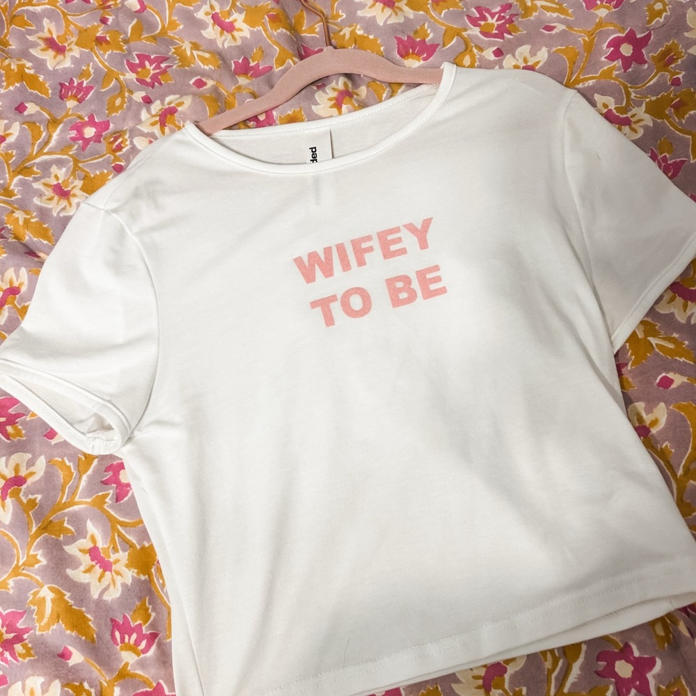 White 'Wifey To Be' T-Shirt